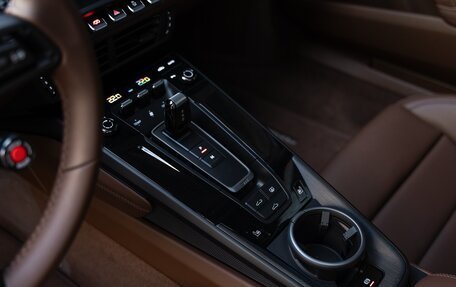 Porsche 911, 2025 год, 27 490 000 рублей, 31 фотография