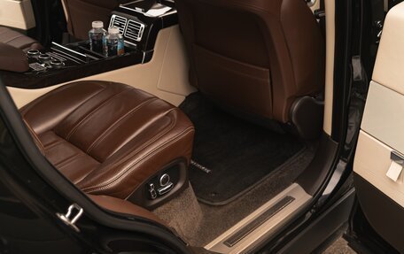 Land Rover Range Rover IV рестайлинг, 2016 год, 4 999 000 рублей, 24 фотография