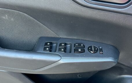 Hyundai Solaris II рестайлинг, 2018 год, 899 000 рублей, 11 фотография