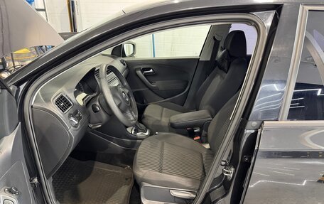 Volkswagen Polo VI (EU Market), 2011 год, 550 000 рублей, 9 фотография