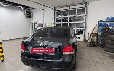 Volkswagen Polo VI (EU Market), 2011 год, 550 000 рублей, 3 фотография