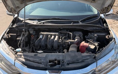 Honda Grace I, 2018 год, 1 300 000 рублей, 11 фотография