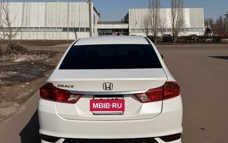 Honda Grace I, 2018 год, 1 300 000 рублей, 7 фотография