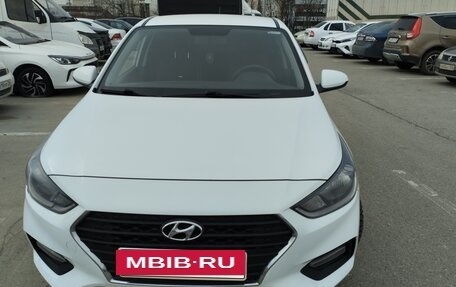 Hyundai Solaris II рестайлинг, 2019 год, 1 020 000 рублей, 2 фотография