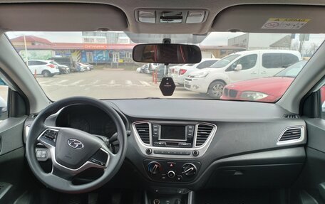 Hyundai Solaris II рестайлинг, 2019 год, 1 020 000 рублей, 26 фотография