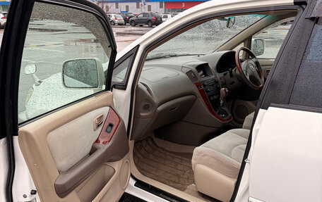 Toyota Harrier, 2001 год, 785 000 рублей, 20 фотография