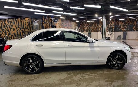 Mercedes-Benz C-Класс, 2019 год, 3 000 000 рублей, 2 фотография