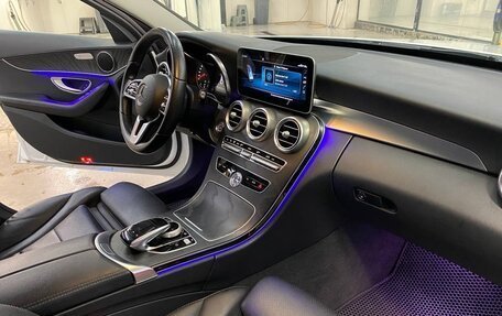 Mercedes-Benz C-Класс, 2019 год, 3 000 000 рублей, 9 фотография