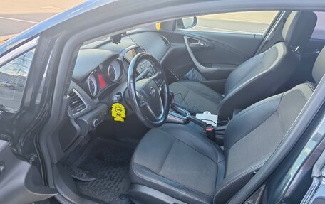 Opel Astra J, 2011 год, 550 000 рублей, 9 фотография