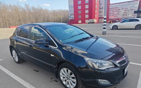 Opel Astra J, 2011 год, 550 000 рублей, 3 фотография