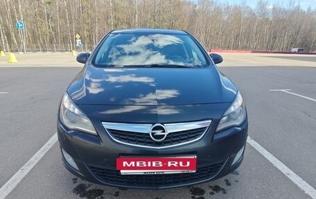 Opel Astra J, 2011 год, 550 000 рублей, 6 фотография