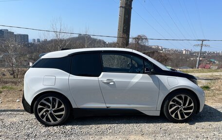 BMW i3 I01 рестайлинг, 2016 год, 1 650 000 рублей, 9 фотография