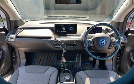 BMW i3 I01 рестайлинг, 2016 год, 1 650 000 рублей, 11 фотография