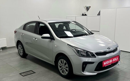 KIA Rio IV, 2019 год, 1 430 000 рублей, 3 фотография