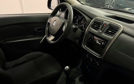 Renault Sandero II рестайлинг, 2017 год, 870 000 рублей, 13 фотография