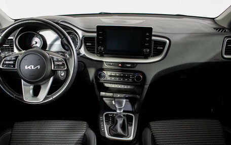 KIA cee'd III, 2022 год, 2 395 000 рублей, 11 фотография