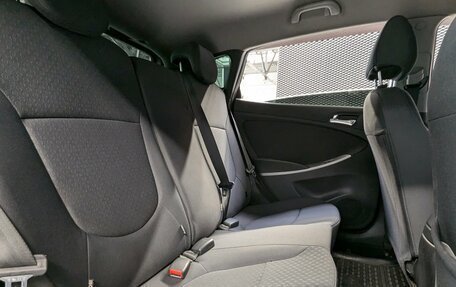 Hyundai Solaris II рестайлинг, 2014 год, 930 000 рублей, 28 фотография