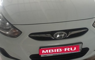 Hyundai Solaris II рестайлинг, 2011 год, 850 000 рублей, 1 фотография