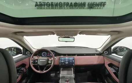 Land Rover Range Rover Evoque II, 2025 год, 6 090 000 рублей, 11 фотография