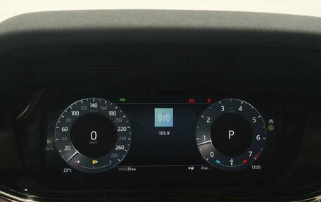 Land Rover Range Rover Evoque II, 2025 год, 6 090 000 рублей, 16 фотография