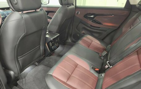 Land Rover Range Rover Evoque II, 2025 год, 6 090 000 рублей, 24 фотография