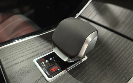 Land Rover Range Rover Evoque II, 2025 год, 6 090 000 рублей, 21 фотография