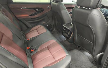 Land Rover Range Rover Evoque II, 2025 год, 6 090 000 рублей, 29 фотография