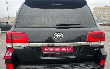 Toyota Land Cruiser 200, 2016 год, 4 900 000 рублей, 9 фотография