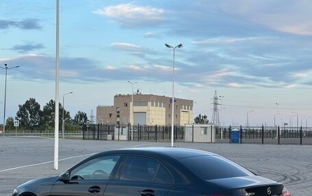 Mercedes-Benz A-Класс, 2019 год, 2 600 000 рублей, 4 фотография