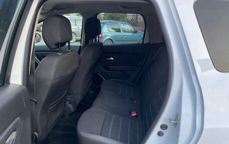 Dacia Duster II, 2021 год, 1 410 000 рублей, 14 фотография