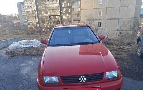 Volkswagen Polo III рестайлинг, 1997 год, 130 000 рублей, 3 фотография