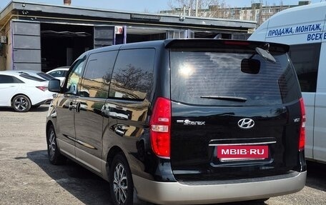 Hyundai Grand Starex Grand Starex I рестайлинг 2, 2017 год, 3 500 000 рублей, 6 фотография