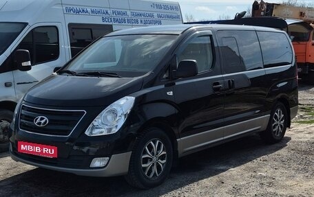Hyundai Grand Starex Grand Starex I рестайлинг 2, 2017 год, 3 500 000 рублей, 4 фотография