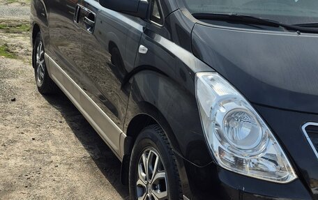 Hyundai Grand Starex Grand Starex I рестайлинг 2, 2017 год, 3 500 000 рублей, 18 фотография