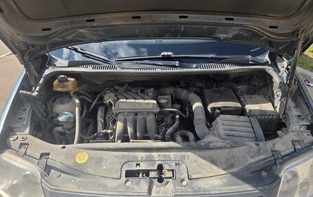 Volkswagen Caddy III рестайлинг, 2008 год, 820 000 рублей, 23 фотография