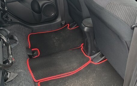 Honda Fit III, 2011 год, 950 000 рублей, 25 фотография