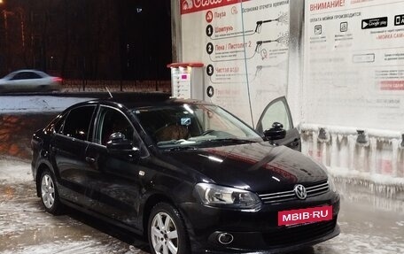 Volkswagen Polo VI (EU Market), 2011 год, 550 000 рублей, 3 фотография