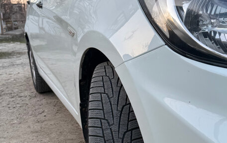 Hyundai Solaris II рестайлинг, 2011 год, 850 000 рублей, 2 фотография