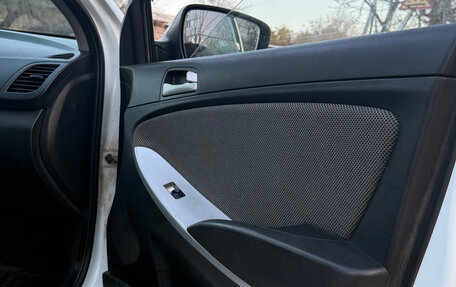 Hyundai Solaris II рестайлинг, 2011 год, 850 000 рублей, 11 фотография