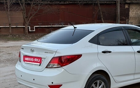 Hyundai Solaris II рестайлинг, 2011 год, 850 000 рублей, 6 фотография