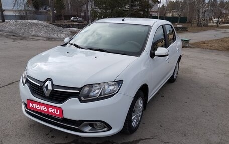 Renault Logan II, 2016 год, 920 000 рублей, 1 фотография