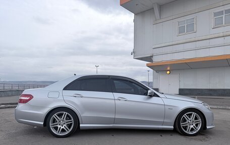 Mercedes-Benz E-Класс, 2010 год, 1 950 000 рублей, 7 фотография