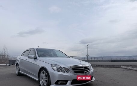 Mercedes-Benz E-Класс, 2010 год, 1 950 000 рублей, 8 фотография