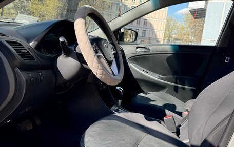 Hyundai Solaris II рестайлинг, 2011 год, 590 000 рублей, 8 фотография