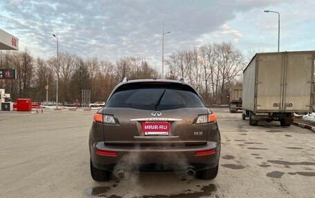 Infiniti FX I, 2007 год, 850 000 рублей, 5 фотография