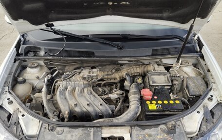 Renault Logan II, 2016 год, 920 000 рублей, 14 фотография