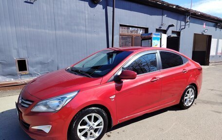 Hyundai Solaris II рестайлинг, 2015 год, 790 000 рублей, 2 фотография