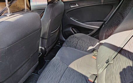 Hyundai Solaris II рестайлинг, 2015 год, 790 000 рублей, 6 фотография