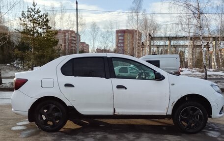 Renault Logan II, 2014 год, 270 000 рублей, 7 фотография