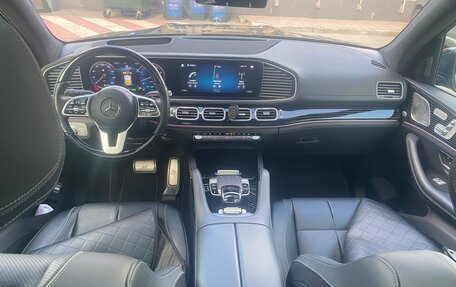 Mercedes-Benz Maybach GLS I, 2023 год, 25 000 000 рублей, 9 фотография